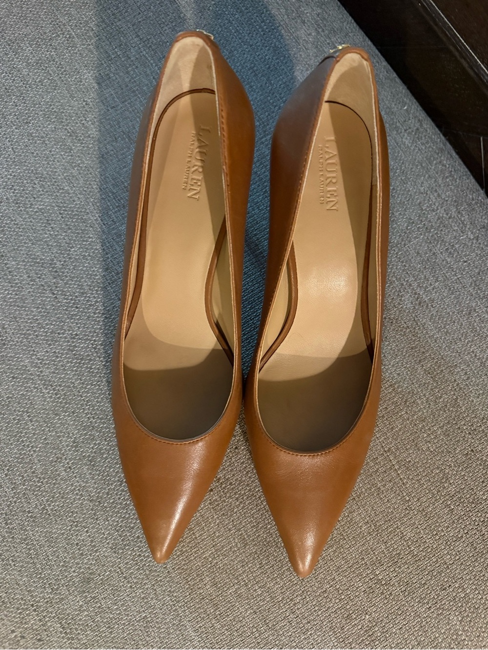 Ralph Lauren Tan Leather Pointed-Toe Pump - Women - Picture 3 of 7